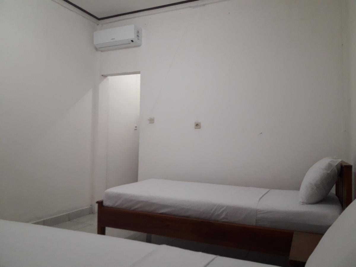 The Teuz B&B Labuan Bajo Eksteriør billede