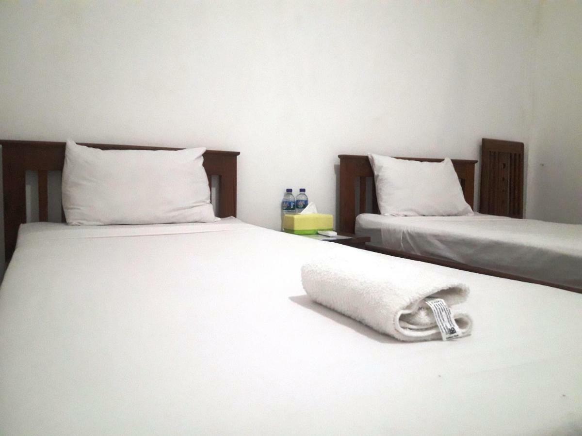 The Teuz B&B Labuan Bajo Eksteriør billede