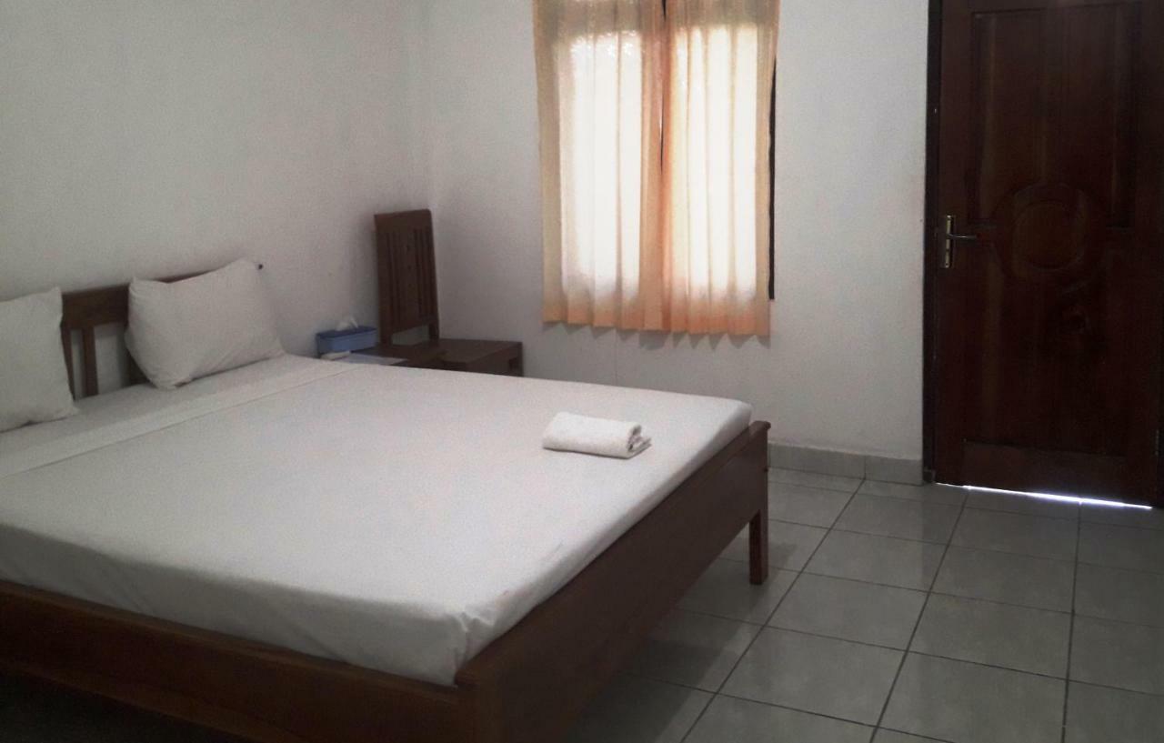 The Teuz B&B Labuan Bajo Eksteriør billede