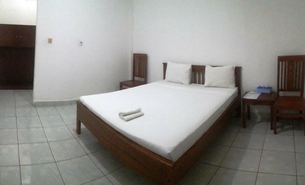 The Teuz B&B Labuan Bajo Eksteriør billede